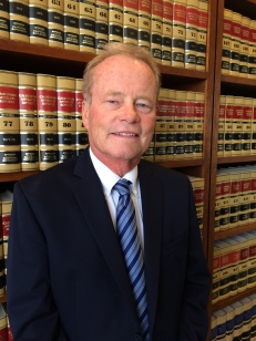 Family Law Attorney Robert V. Faust II Irvine CA